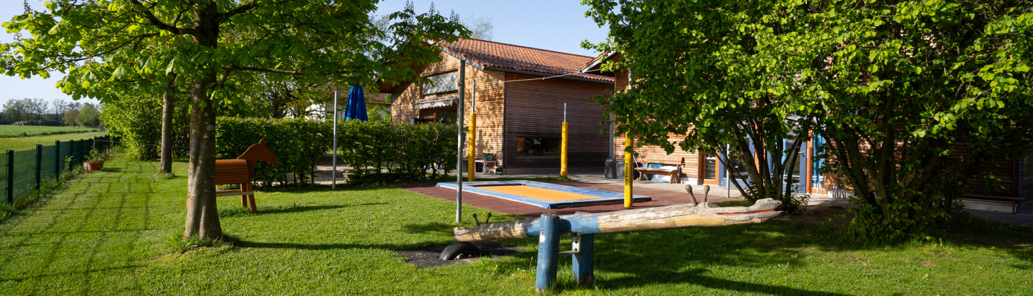 20240430 - 0730 - DSC08337 - 1500x430