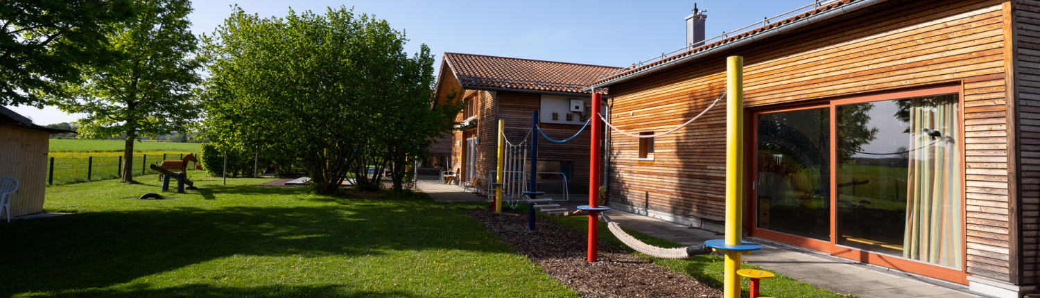 20240430 - 0731 - DSC08339 - 1500x430